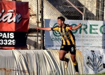 ספג אנטישמיות על מגרש הכדורגל בארגנטינה, והחליט לעלות לישראל