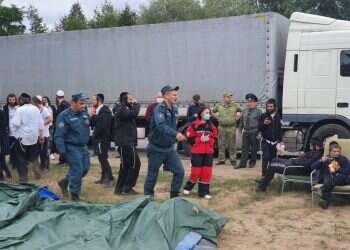 ללא מחסה ואספקה: חסידי ברסלב מעוכבים בגבול אוקראינה