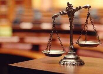 בואו הביתה, במהרה: הסתירה שבהתכווננות ליום הדין