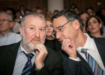 מבחינת הפרקליטות נתניהו הוא לא חשוד, הוא אויב