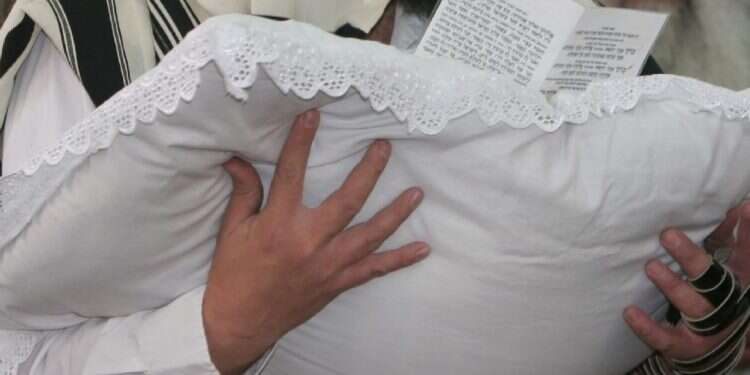 שוב: הצעת חוק לאיסור ברית מילה בדנמרק