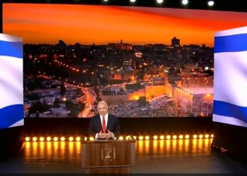 נתניהו מזהיר: "מאגרי הנשק של חיזבאללה צמודים למאגרי גז"