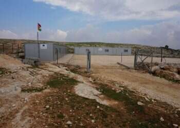 השתלטות פלסטינית. בי בתי ספר בבנייה מזורזת: נמשכת ההשתלטות הפלסטינית על שטחי סי