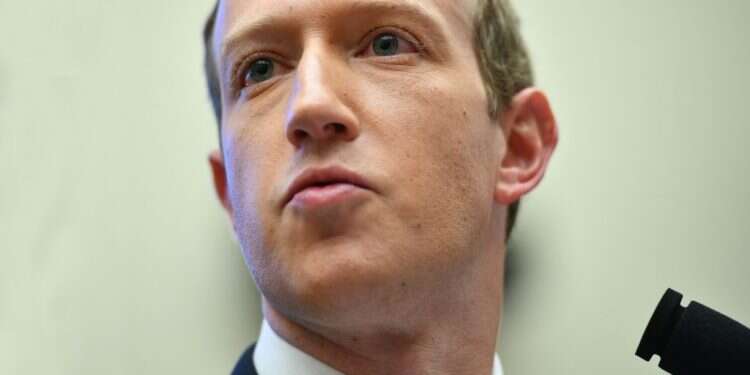 מארק צוקרברג. צילום: AFP הצעת חוק: פייסבוק תישא באחריות משפטית לתוכן הגולשים