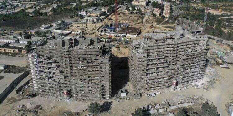 הקפאה? צילום: AFP סוף להקפאה: אושרה בניית אלפי יחידות דיור ביו"ש