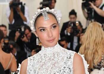 גל גדות בתפקיד קליאופטרה? המצרים זועמים