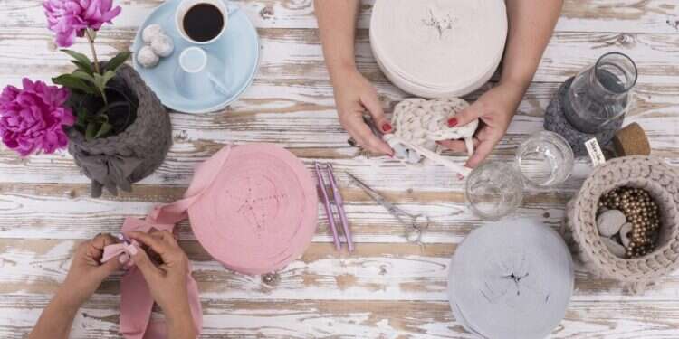 סדנת סריגה מבית Slav&So לעבור את הסגר בשלום: הרבה כיף בדרך אליכם