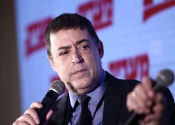 אחראי האינטרנט: כך הפך יבגני זרובינסקי לאושיית רשת