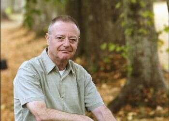 חלקה קטנה של יופי: חייו ומותו של יהושע קנז