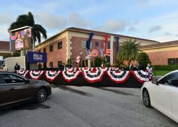 מסע בחירות: האשה השניה רוצה להיבחר ולהיות האשה הראשונה
