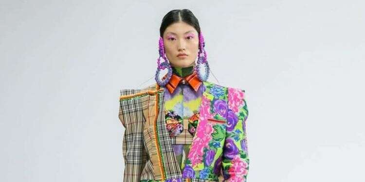 שוטינג קיו. צילום: Lacuna Studios הסטודנטית לסיעוד שהפכה לגורו אופנה בינלואמי