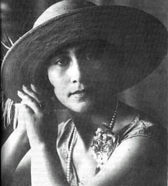 שושנה שבבו בצעירותה להשיב את הכתר למלכה הנשכחת: 110 להולדת שושנה שבבו