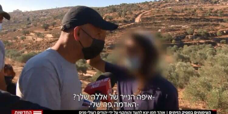 מתוך הסרטון של העימות במסיק. צילום מסך: חדשות 12 העימות במסיק: עיתונאי אמור לסקר מציאות, לא ליצור אותה