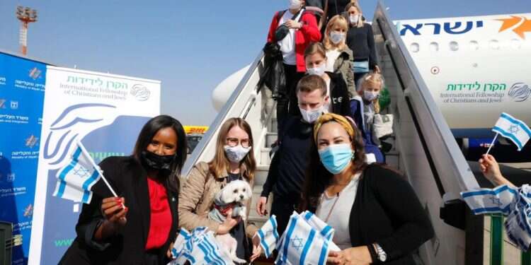 עולים חדשים. למצלומים אין קשר לכתבה. צילום: לאונורה שילוב ואוליביה פיטוסי זינוק של כמעט פי 3 בפתיחת תיקי עלייה בירושלים