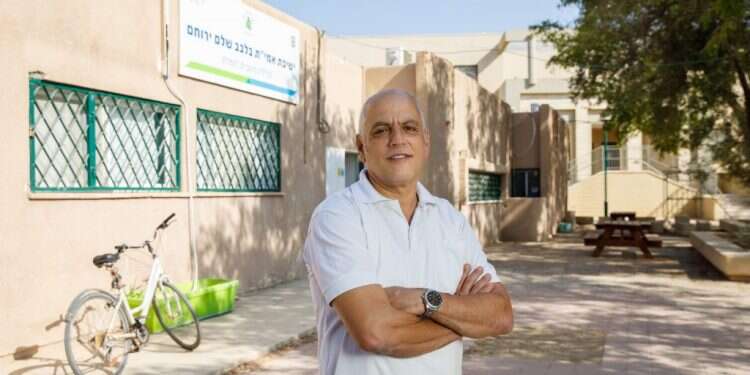 הרב יאיר יעקבי. צילום: לירון מולדבן "ישיבה היא לא מוסד לאליטה"