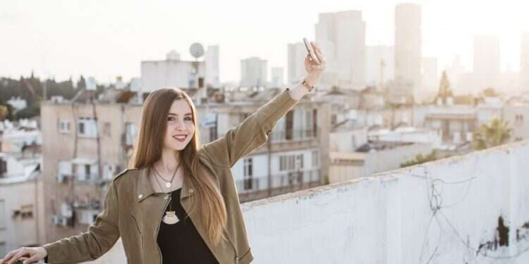 נועה הילזנרט. צילום: אבישג שאר-ישוב צילום: אבישג שאר-ישוב