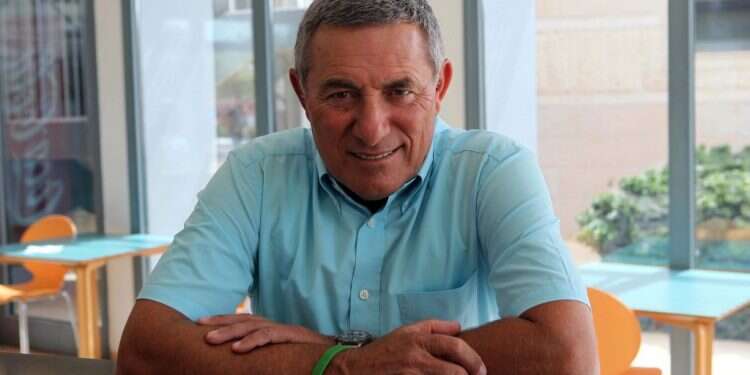 היד החזקה: "זו לא הייתה נכות אלא דגל משפחתי"