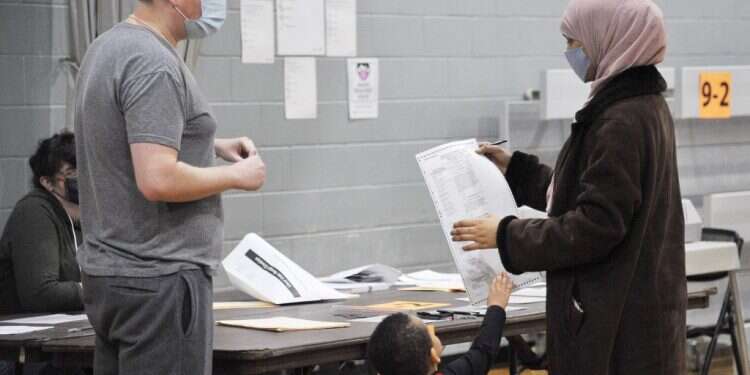 המבחן הראשון של ג'ו ביידן: להיענות לדרישות תומכיו המוסלמים