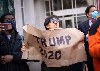 אל תתאבלו, אמריקה זקוקה למנהיגות אחרת