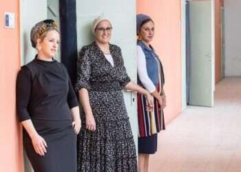 תופסות ראש: הנשים שבחרו לעמוד בראש אולפנות