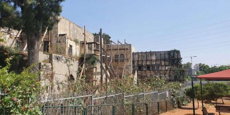 כאן ביל"ו: מדוע הבניין ההיסטורי והחשוב נשאר מוזנח