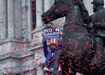 שיר השבוע: סוֹקְרִים וְסוֹגְרִים