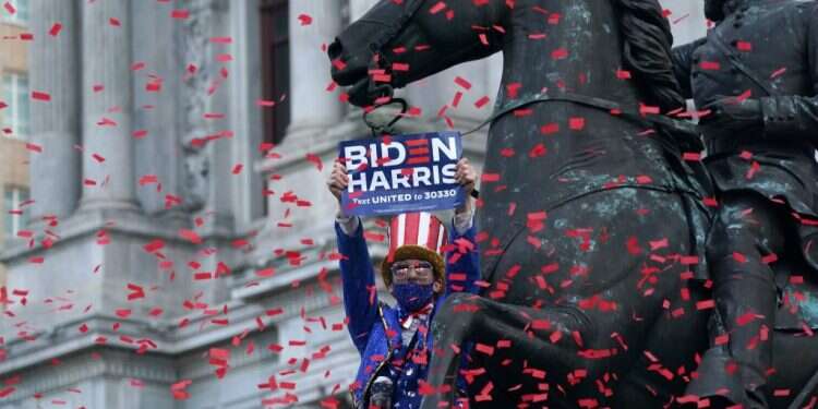 שיר השבוע: סוֹקְרִים וְסוֹגְרִים