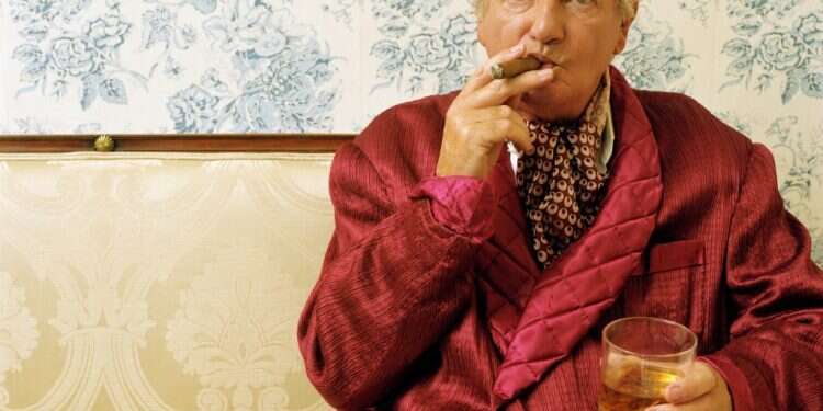 הקריסה לאחור: נאבקים על שליטה