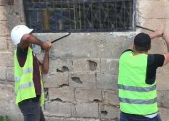 המנהל האזרחי הרס בנייה בלתי חוקית ערבית בחאן א-לובן