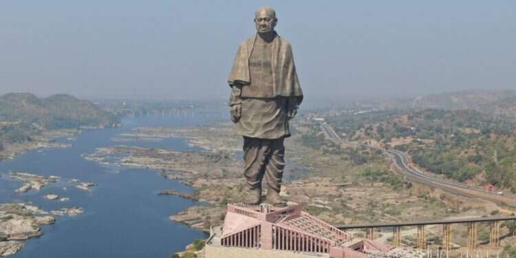 היהודייה האחרונה בכפר: הספר שגם מספק מתכונים