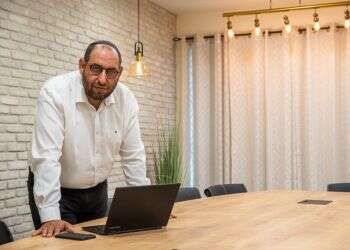 עם הפנים אל המחר: בעיות החינוך של ימינו