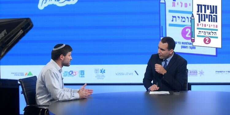 סמוטריץ': "לא ניכנס לממשלה שלא תתחייב לתקן את מערכת המשפט"