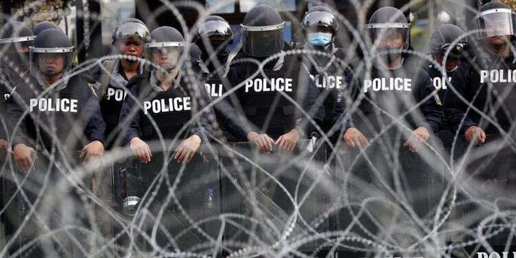 אריה שיף, לדוגמה: האזרח הקטן שנפגע מחדלון המערכת