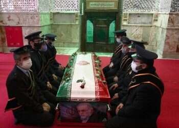 באיראן מונעים מחיזבאללה מלהגיב לחיסול פחריזאדה