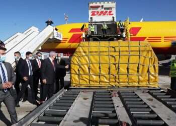 לא לתעדוף: המדינה צריכה לחסן כל מבקש