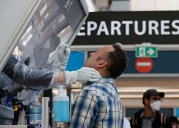 תחקיר: כך החמיצה ישראל הזדמנות לנצח את הקורונה