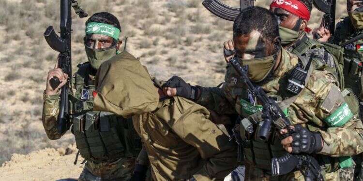 מחבלי חמאס וגא תרגיל המטכ"ל של חמאס: הרווח כולו של צה"ל