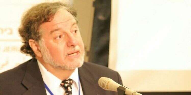 "בדמוקרטיה אי אפשר להפריד את הדת מהפוליטיקה"