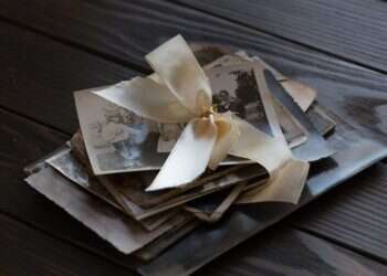 צליל מוכר או קצה מילה: הוויכוח שמוטט מחסומים