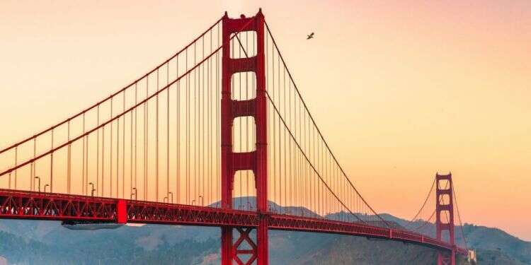 יפה בסן פרנציסקו על המים
אז איך זה שאני מרגיש רחוק? צילום: שאטרסטוק פתאום אני רוצה הביתה: החיבור הרגשי לארץ ישראל