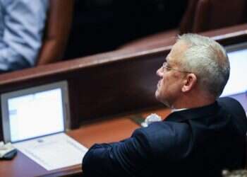 בפירוק הממשלה יש רק אשם אחד וזה לא בני גנץ