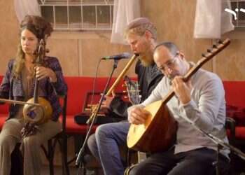 צפו בשידור: שירת הבקשות – עולם הפיוט של יהודי המזרח בעיבודים חדשים