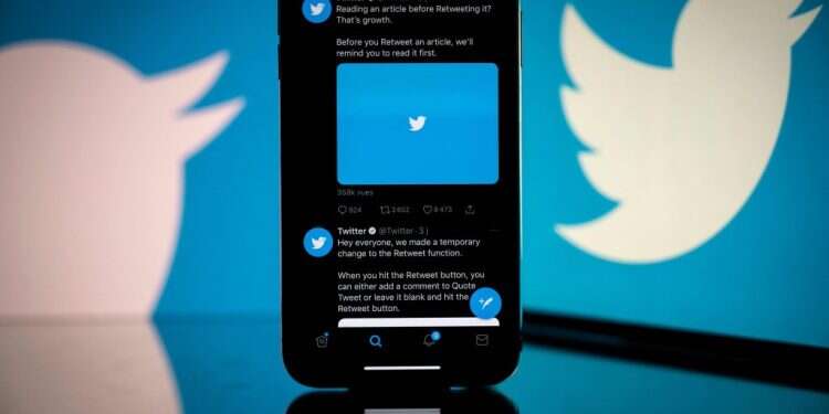 טוויטר. צילום: AFP הרומן של טראמפ עם טוויטר הסתיים בקול נפץ גדול