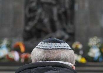 מה שקורה ברשת מוכיח כי האנטישמיות חיה ובועטת