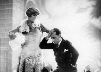 מראה עקומה: מסע לגרמניה שלפני עליית הנאצים