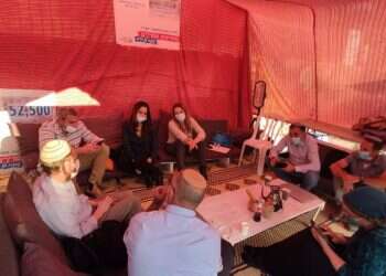 "לא חלמתי שנצטרך להגיע לכך": ראשי ההתיישבות הצעירה שובתים רעב