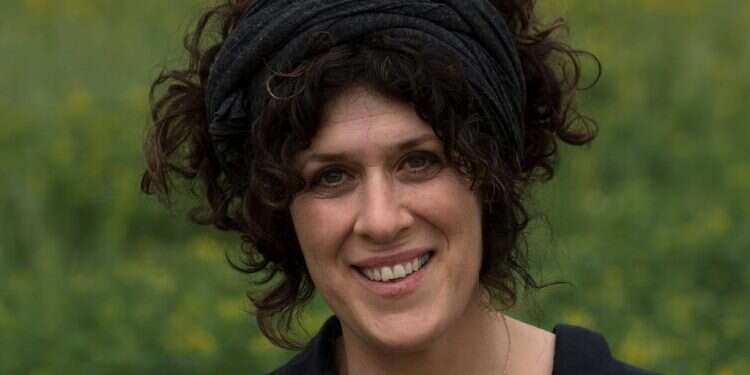 "אני הולכת להיות שרת הדתות הבאה": מצטרפת חדשה לישראל ביתנו