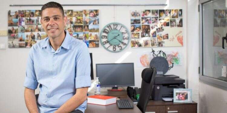 המשכורת הראשונה של מנכ"ל המכללה למנהל