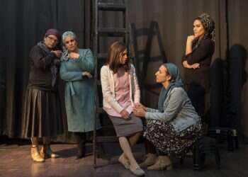 הנשים החרדיות שכובשות את עולם התיאטרון