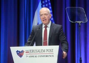 חרף התנגדות משרד החינוך, "בצלם" קיימו הרצאה בריאלי